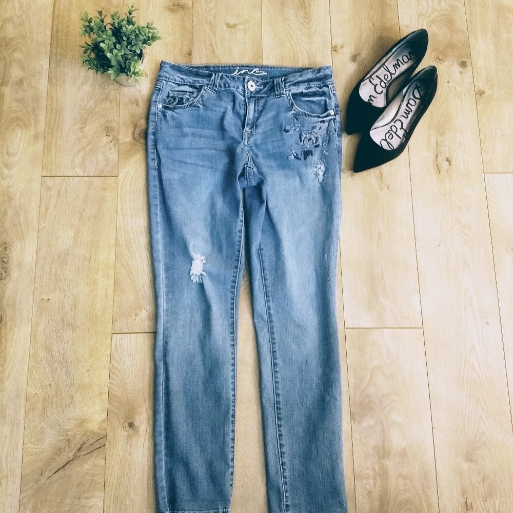INC embroidered jeans skinny leg Size 8
